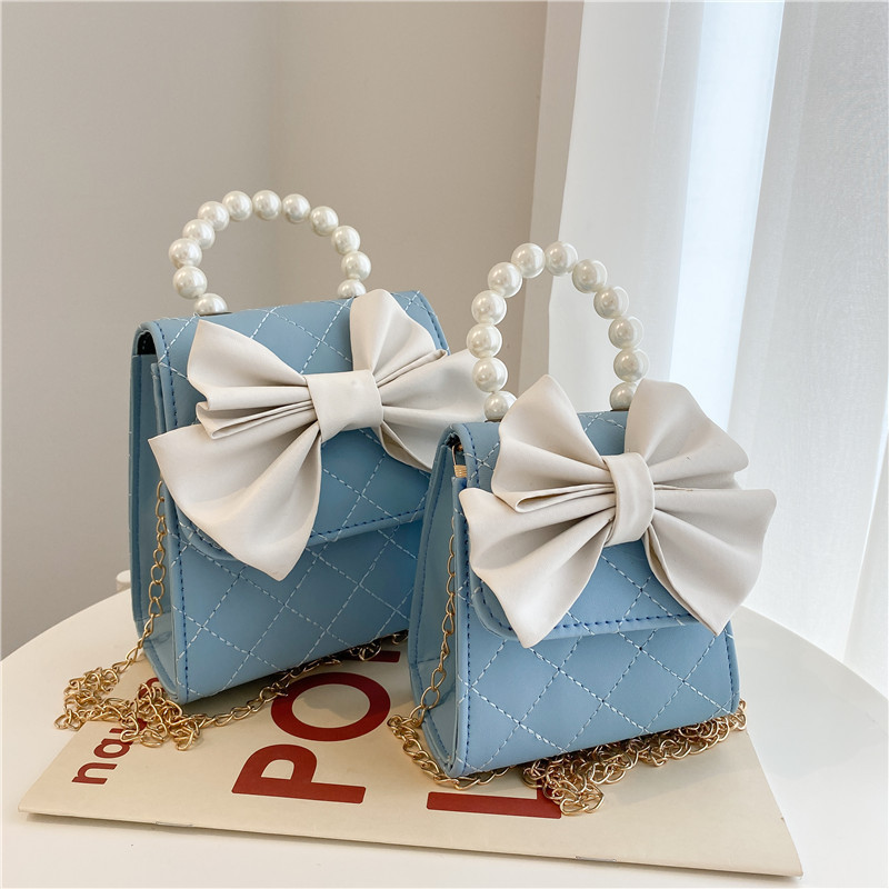 2021 New Trendy Macaron Pearl Mini Fashion Handbag Ins Bow Chain Simple One-Shoulder Messenger Bag Ladies Handbags Women Bags