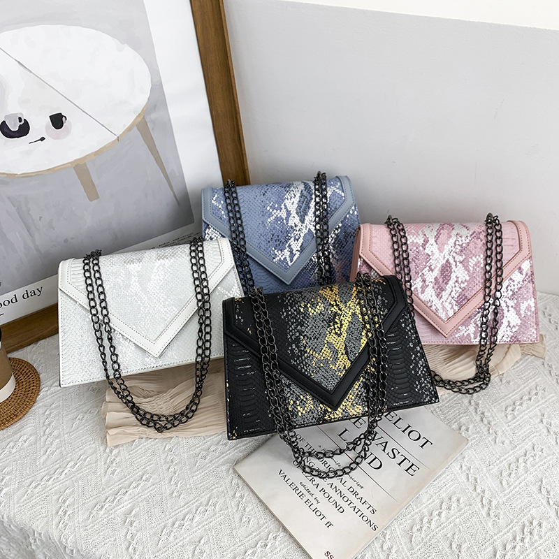 2021 New Ladies Crossbody Bag Fashion Korean Version Of Snake Print Large-Capacity Chain Bag Purses And Handbags
