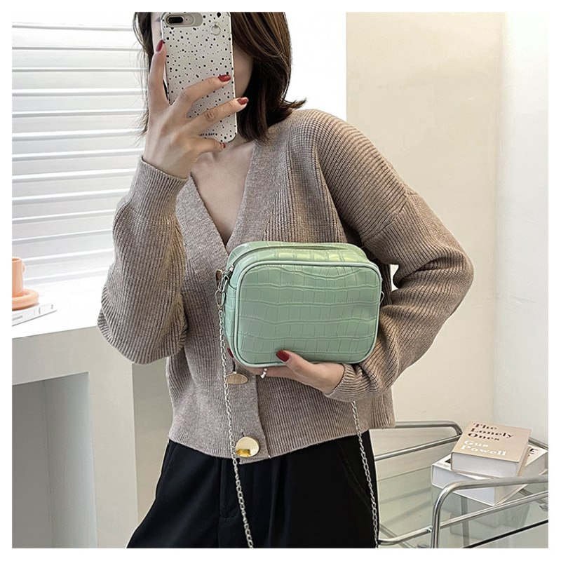 Small Square Bag Stone Grain Crossbody Bread Chain Handbag
