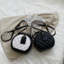 2021 New Wave Fashion Texture Portable Small Round Women Hand Bags Popular Crossbody Bag Round Cake Bag Purses And Handbags