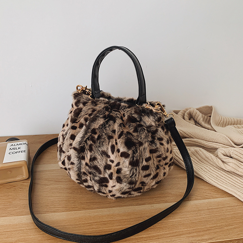 High Quality Fur Purse Furry Women Hand Bags Ladies Bag Designer Handbags Luxury Purses And Handbags For Women