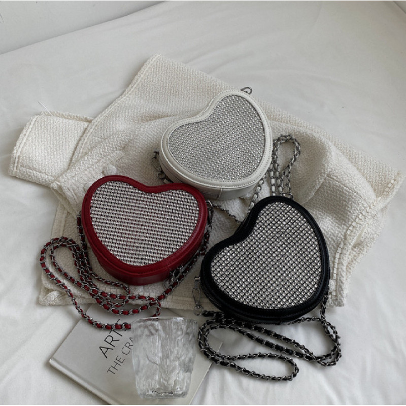 New Bright Diamonds Cute Messenger Bag Wild Heart-Shaped Chain Crossbody Bags Clutch Handbags
