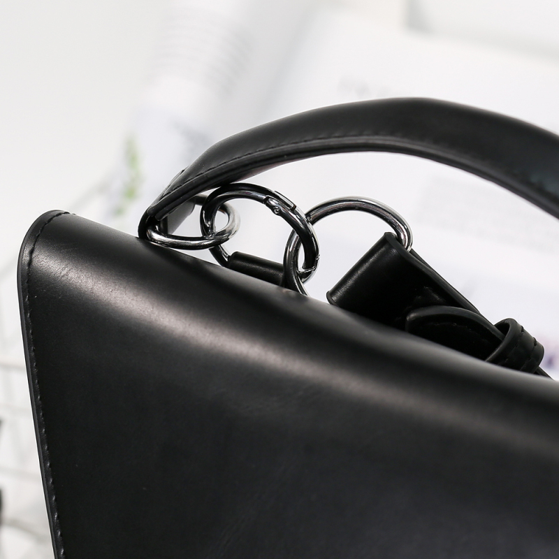 Ins Female Tide Bag  New  Summer Fashion Lady Handbags For Women Luxury Messenger Bag Casual Wild Chest Bag