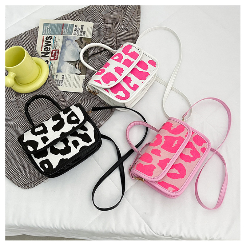 Summer New Small Square Bag Women Handbags 2021 Cute Girl Heart Trendy Contrast Color Crossbody Leather Bags Women Ladies Purses