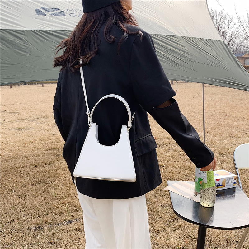 Ins Luxury Version Ladies Handbags Underarm Bag Wholesale Custom Korean Crossbody Bags 2020 Women Shoulder Bag Handbag