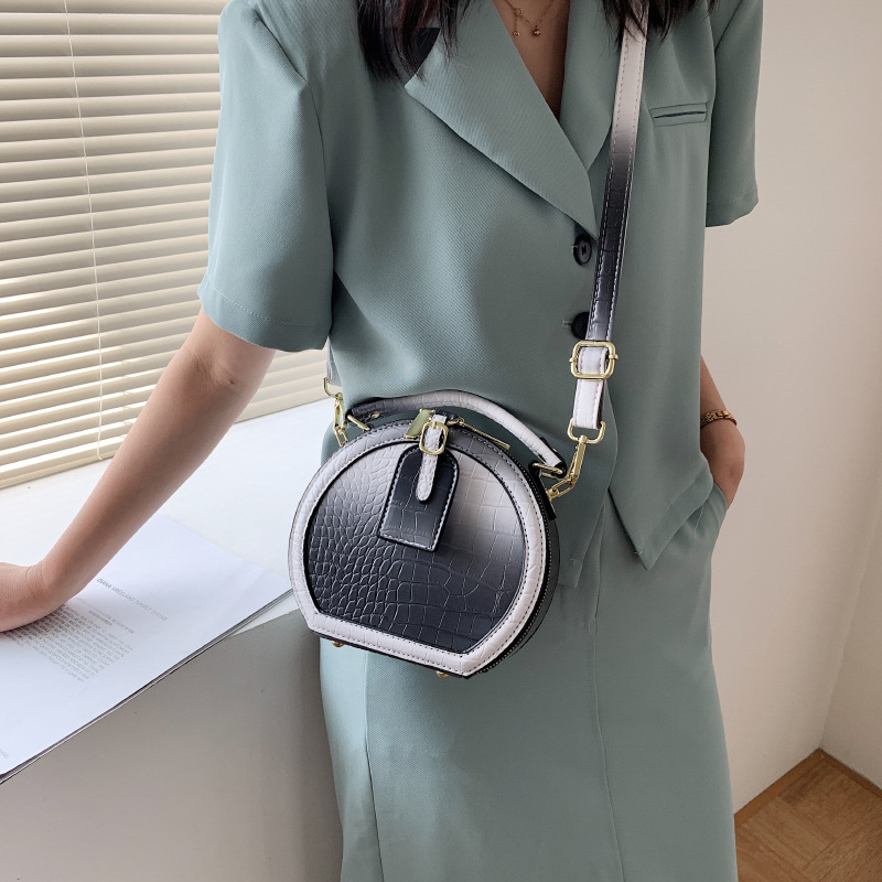 New Fashion Gradient Color PU Leather Handbags Designer Shoulder Round Bags For Women Hand Bags Ladies Purses 2021