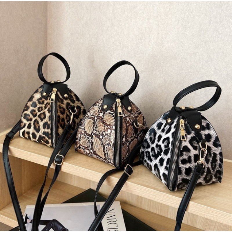 Hot Sale Leopard Snake Skin Purse Triangle Sling Bags Designer Handbags Famous Brand Purses 2021 Handbags For Women Hand Bags