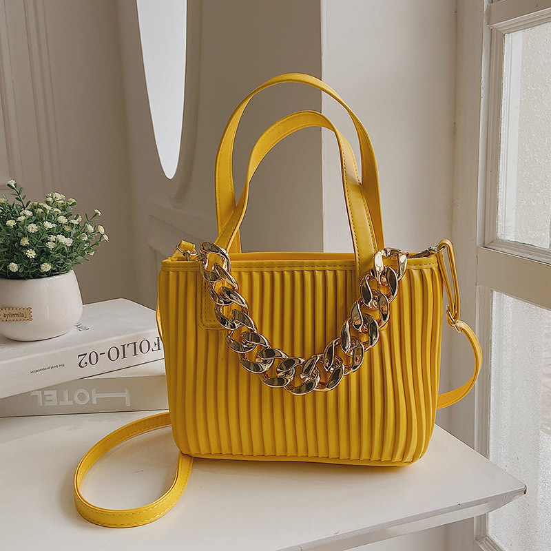 Korean Style New Trendy Fashion Fold Handbags Chain Designer Purses Ins Pu Leather Crossbody Handbags Women Hand Bags