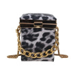 Leopard grain