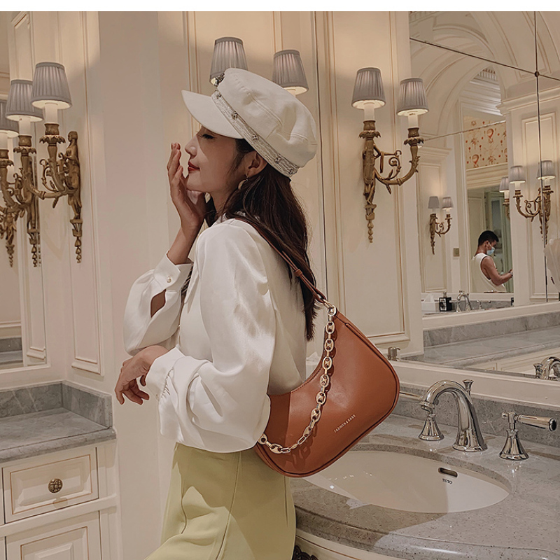 Underarm Messenger Bag Trending Ladies Chain Shoulder Bag