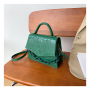 Crocodile Pattern Thick Chain Handbag Messenger Bag One-Shoulder Small Square Bag