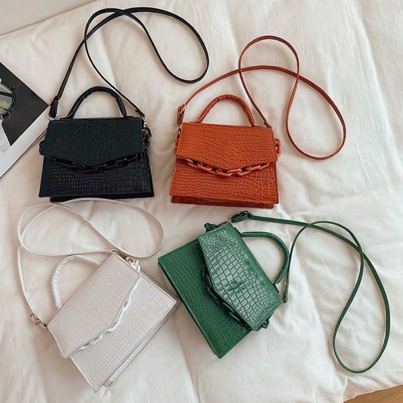 Crocodile Pattern Thick Chain Handbag Messenger Bag One-Shoulder Small Square Bag