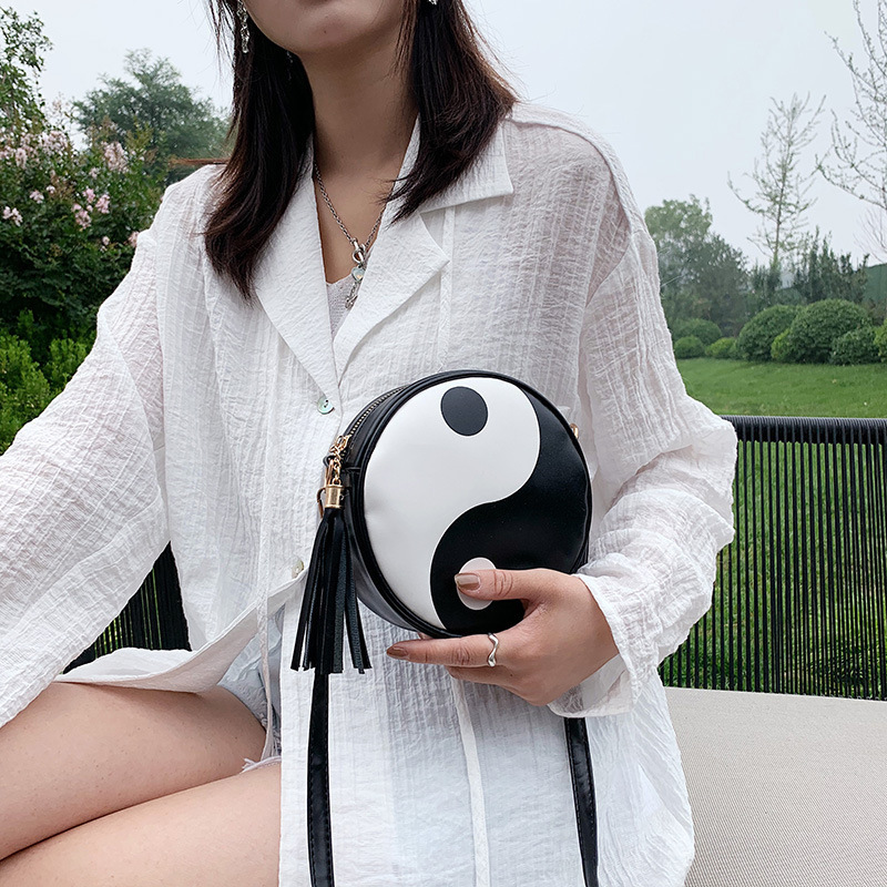 Colorblock Leather One-Shoulder Diagonal Mini Ladies Round Bag