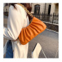 Hot Sale Leather Handbag Crossbody Chain Bag 2021 Ins New Trendy Fashion Western Style Pleated Crossbody Handbags Shoulder