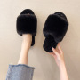 2021 New Fashion Cotton Slippers Women Open Toe Home Warmth In Winter Word Wool Slippers Winter Floor Plush Women's Slippers