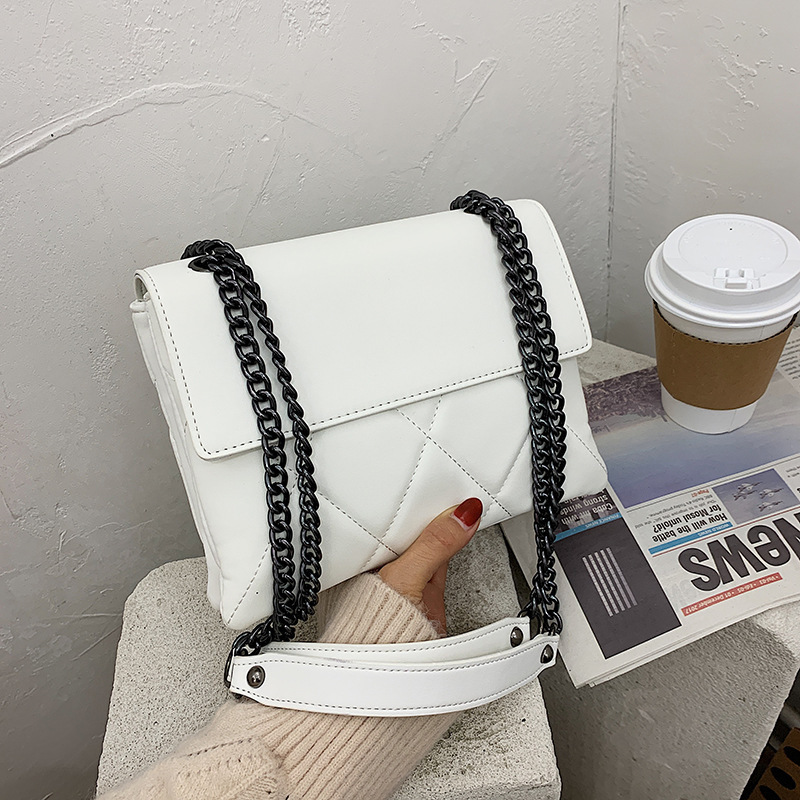 Soft Surface Rhombus Chain Embroidery Thread One-Shoulder Diagonal Small Square Bag