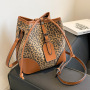 2021 New Trendy Fashion Handbag Leopard Crossbody Hangbags Ins Influence  All-Match Bucket Bag Women Hand Bags
