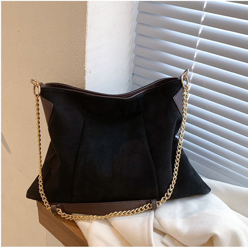 New Korean Version Of One-Shoulder Diagonal Bag Large Capacity Chain Fur Handbags Underarm Bag Casual Texture Tote Bag