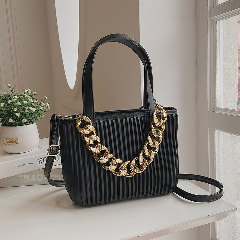 Korean Style New Trendy Fashion Fold Handbags Chain Designer Purses Ins Pu Leather Crossbody Handbags Women Hand Bags