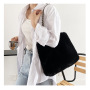 2021 Autumn & Winter New Plush Women Hand Bags Chain Crossbody Handbags Ins Popular Designer Pusrses And Handbags
