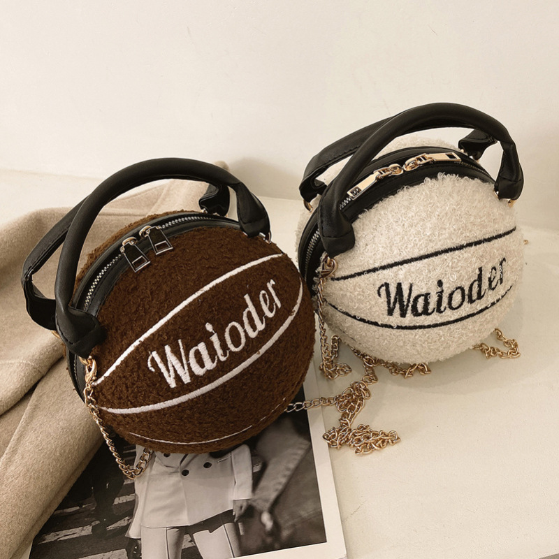 2020 New arrivals luxury designer shoulder bags women chain handbags fur purses basketball purse