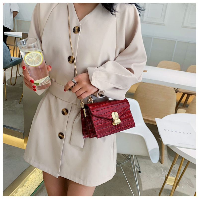 2021 Handbags For Women Crocodile Pattern Small Square Bags Women Hand Bags Ladies Designer Handbags For Women Luxury Purses