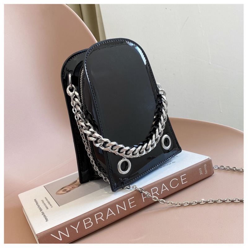 2021 New European And American Retro Patent Handbags For Women Luxury Trendy Fashion Shoulder Handbags Chain Crossbody Purse