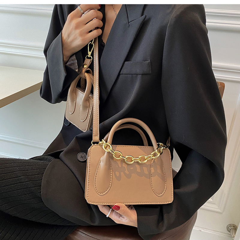 High Quality Custom Pu Leather New Bag Women Handbags Ins Messenger Bag All-Match Portable Small Square Bag