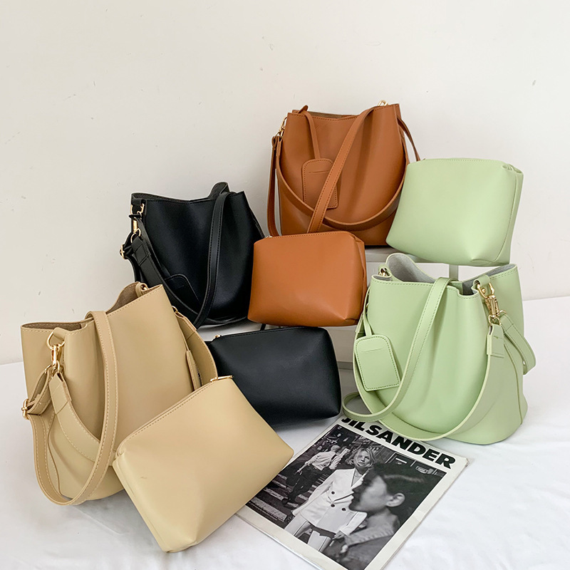 New Fashion Shoulder Bag Simple Portable Messenger Bags Women Handbags Large Capacity Retro Influence  Bucket Bag