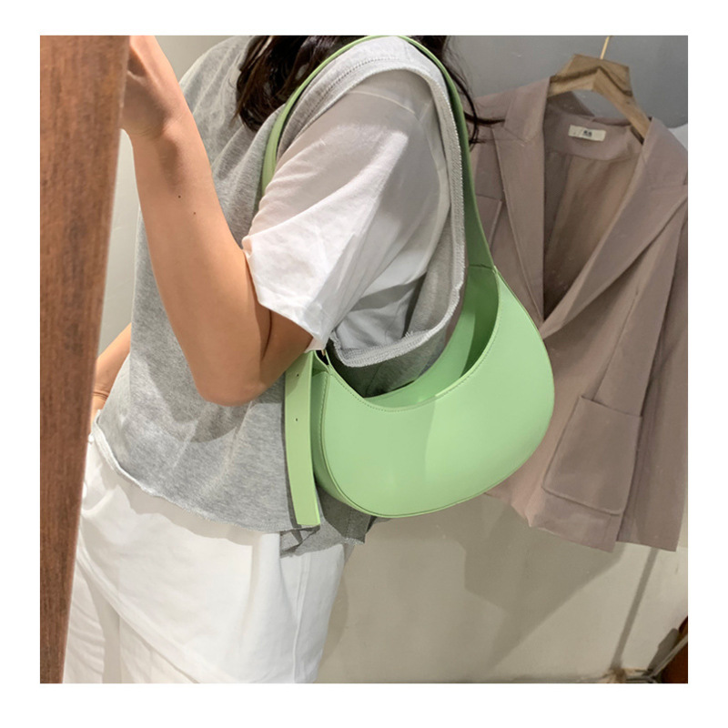 Hot Sale Solid Color Crescent Shaped Ladies Purses And Handbags Women Hand Bag New Polyester Texture Crossbody Bags Women