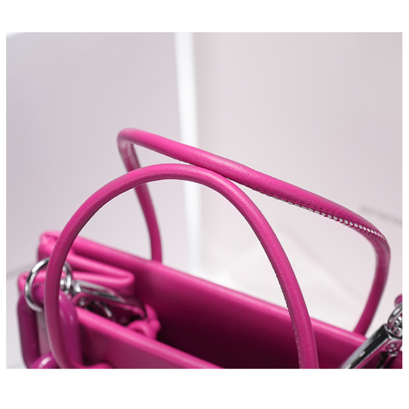Vintage Acrylic Chain Underarm Buns Small Square Crossbody Bag