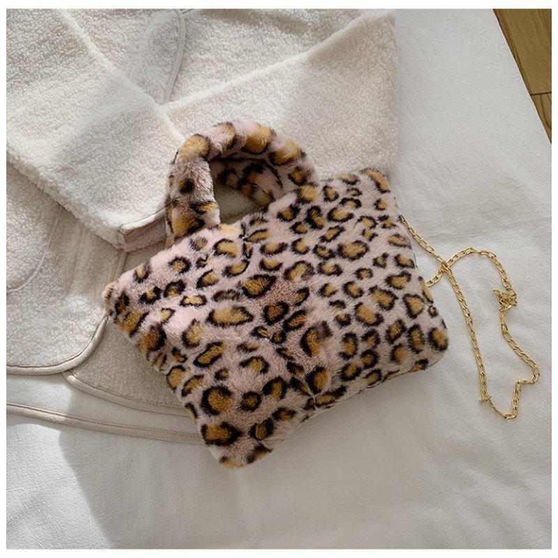 New Winter Girl Plush Leopard Print Handbag 2021 Winter Female Handbag Plush Chain Crossbody Bag Ladies Purses And Hangbags