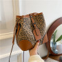 2021 New Trendy Fashion Handbag Leopard Crossbody Hangbags Ins Influence  All-Match Bucket Bag Women Hand Bags