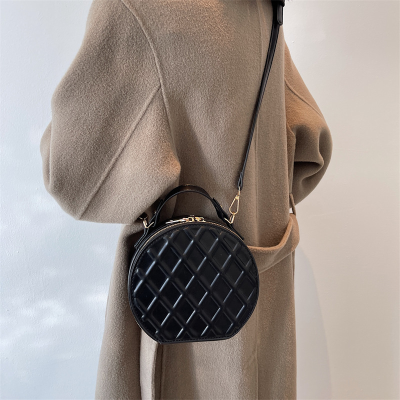 Diamond Indentation Round Cake Handbag Women'S Tote Bag Autumn New Korean Fashion One-Shoulder Diagonal Handbags
