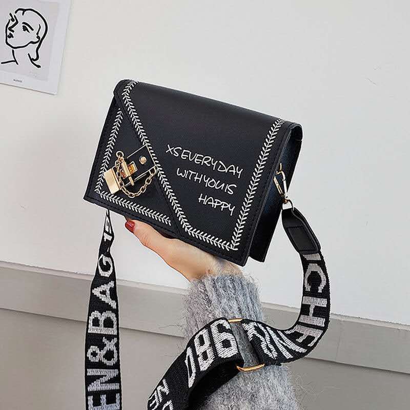 Crossbody Small Square Bag Popular Chain Shoulder Bag Ladies Handbag