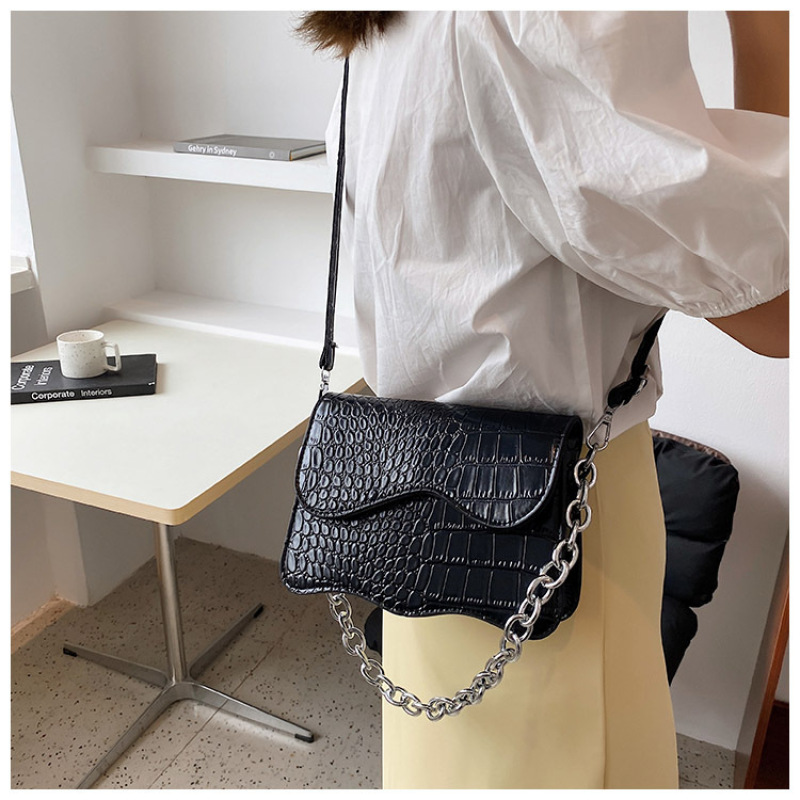 Influence Texture Bag Female Summer Simple Messenger Bag 2021 New Fashion Elegant Ladies Hand Bag Handbags For Women Luxury