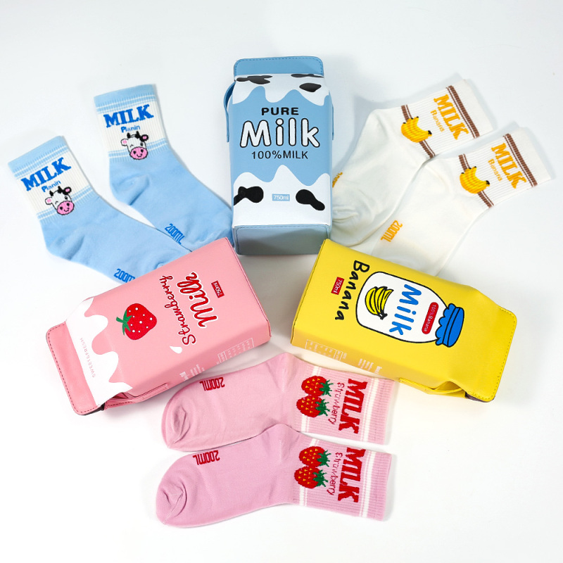 Ins Cute Girl Heart Milk Banana Strawberry Crossbody Bag Women Socks Suit Cotton Socks Crossbody Bags 2021 Women Hand Bags Suit