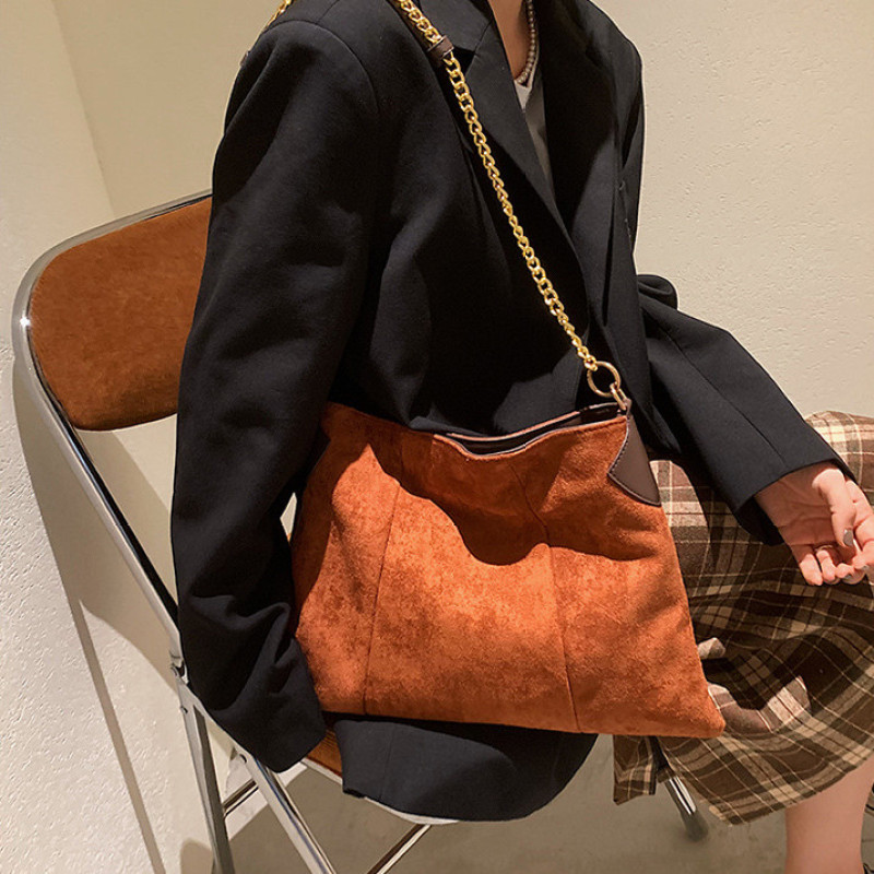 New Korean Version Of One-Shoulder Diagonal Bag Large Capacity Chain Fur Handbags Underarm Bag Casual Texture Tote Bag