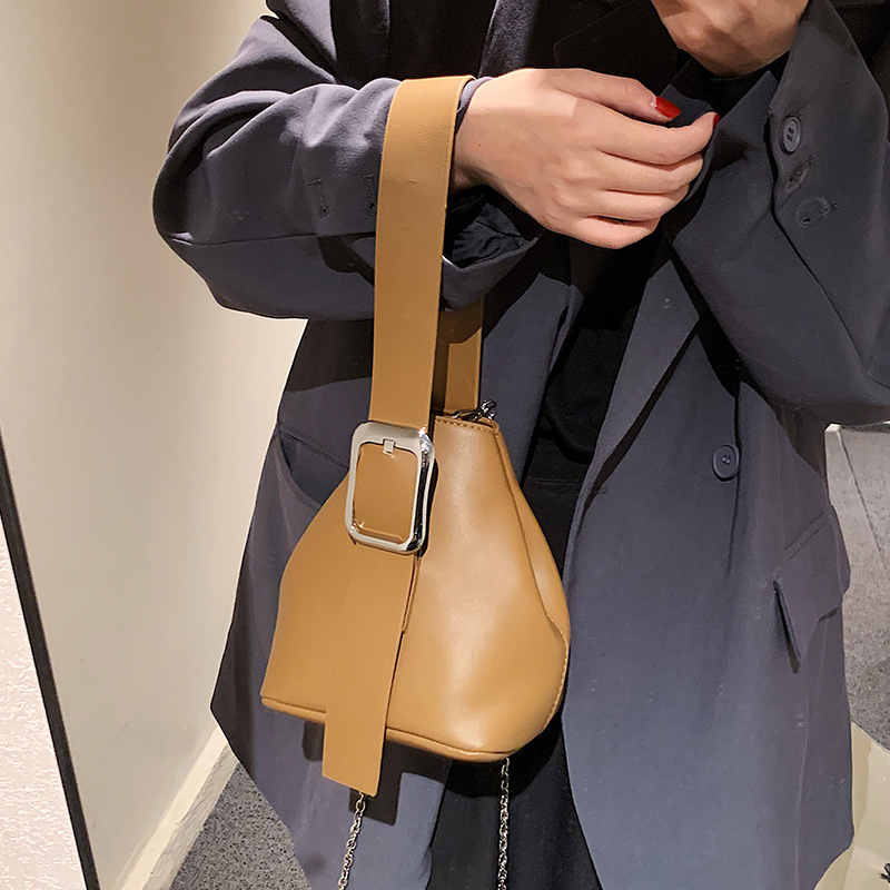 New Fashion Pu Leather Reto Ladies Bags Leather Messenger Bag Ins Influence Chain Crossbody Bag Designer Handbags Famous Brands