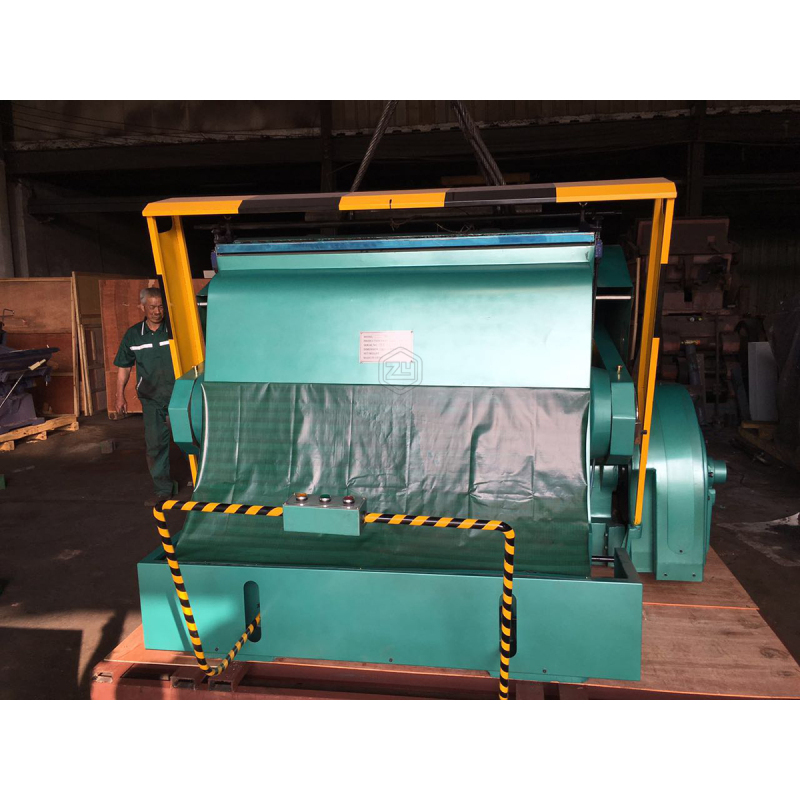 ML1600 Industrial Manual Feed Pizza Box Making Machine Cardboard Creasing And Die Cutting Machine