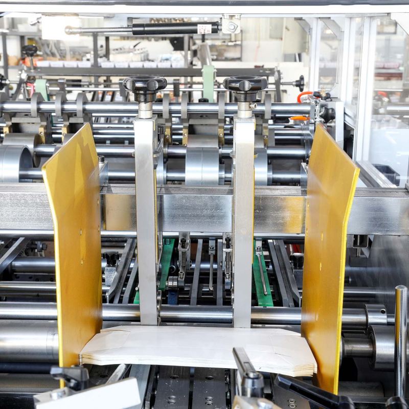 PCF-1200 Scatola di cartone di carta automatica ad alta velocità che monta una macchina piegatrice