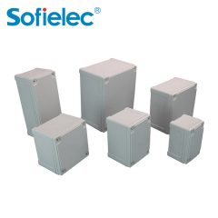 Caja de conexiones impermeable de plástico al aire libre de producto caliente IP67 con material de policarbonato