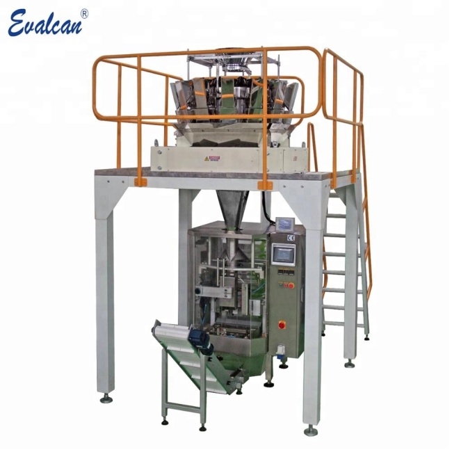 Automatic Dog Food Pet Foods  vertical filling Packaging machine
