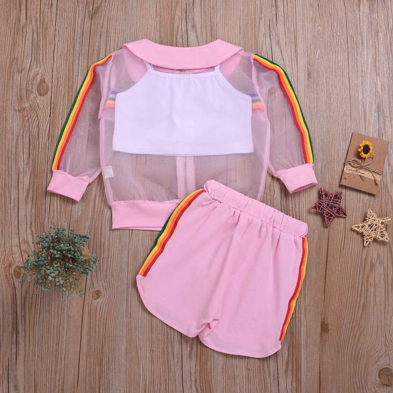 Conjunto de roupa infantil para menina, 3 peças: casaco transparente de organza arco-íris com mangas compridas + colete branco + shorts. Roupa esportiva infantil.