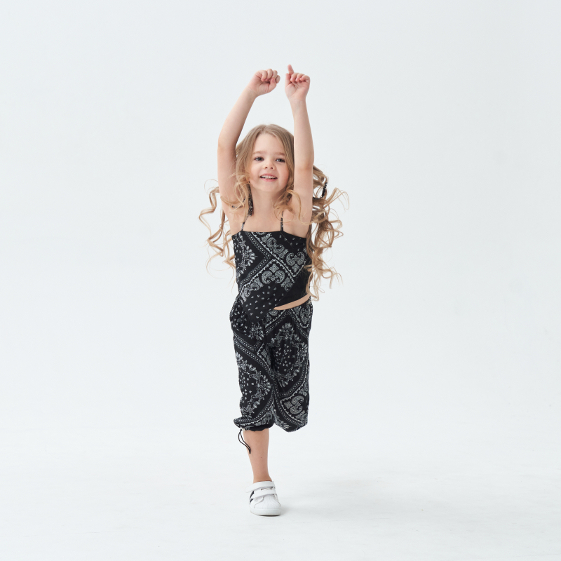 Conyson Wholesale Hot Fashion Kids Clothes Summer Sleeveless Off Shoulder Printed Halter Vest Tops Geometric Casual Pants Sets