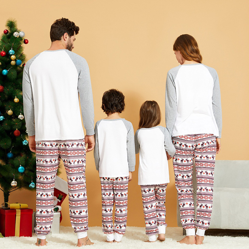 Direct Selling Simple And Exquisite Christmas Pajamas Parent-child Set Home Comfort Soft Pajamas