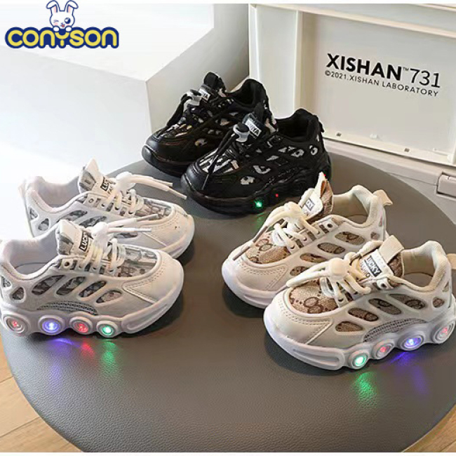 Conyson New Arrival Wholesale Size 21-30 Mesh Breathable Lightweight LED Light Kids' Boys Girls Sport Sneakers Casual Shoes