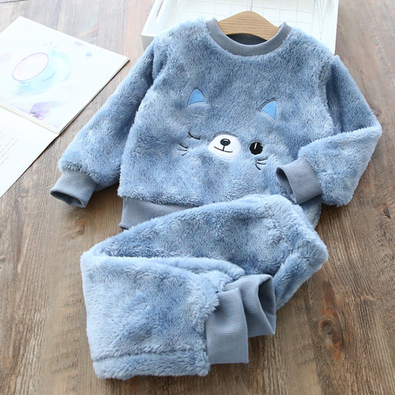 Baby's family suit Flannel autumn/winter baby pajamas for children sleeping clothes with extra thickness for boys and girls