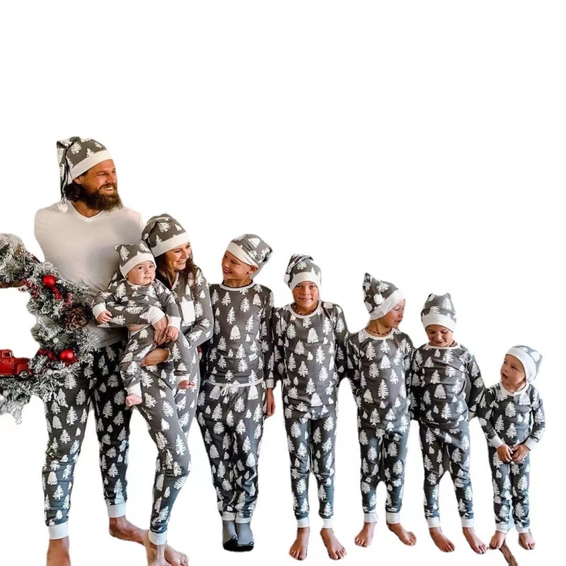 Christmas Pajamas Set Mommy and Me Baby Clothing Print Family Suits Printed Christmas Tree Father Mother Kids Sleepwear Clothes