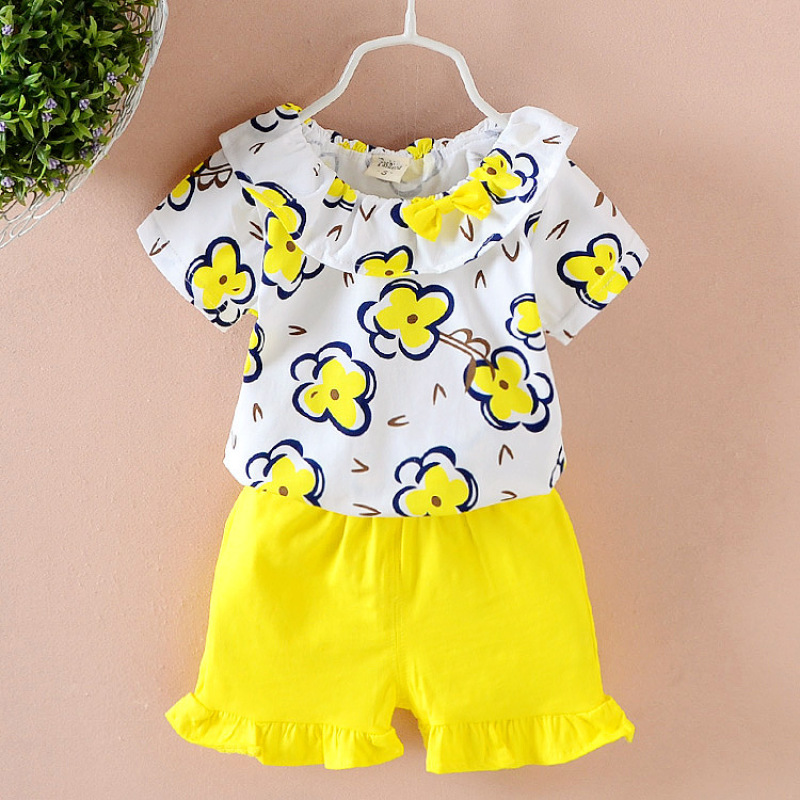 High Quality 2021 summer children popular short sleeve o-neck bowknot baby girls print tops with kid pure color short pants 2pcs